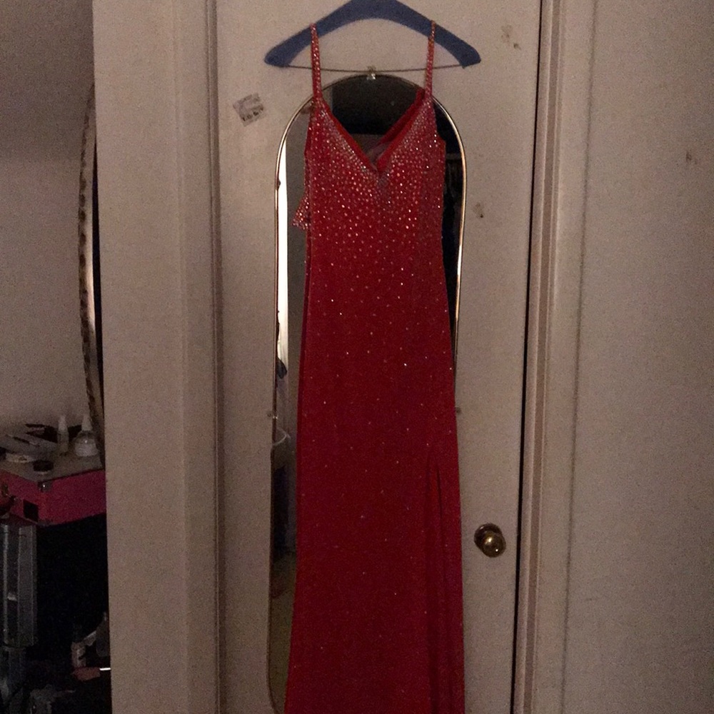 Red jovani prom dress